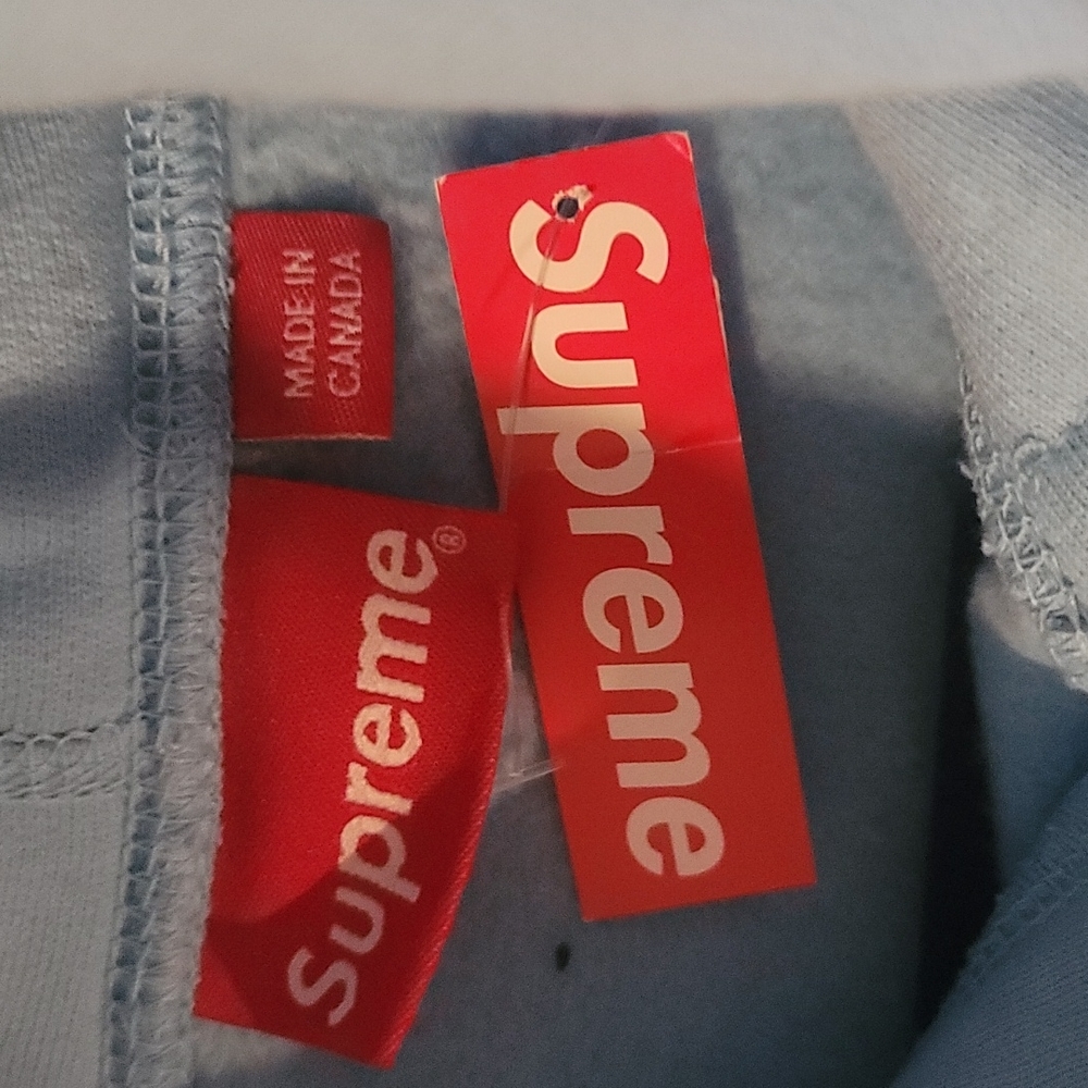 Unisex Supreme hoodie - Picture 3 of 4